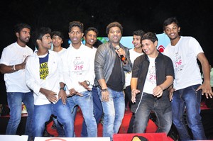 Kumari 21F Platinum Disc Function Photos